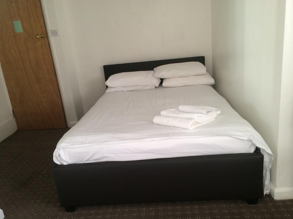Lindal Hotell Harrow Exteriör bild