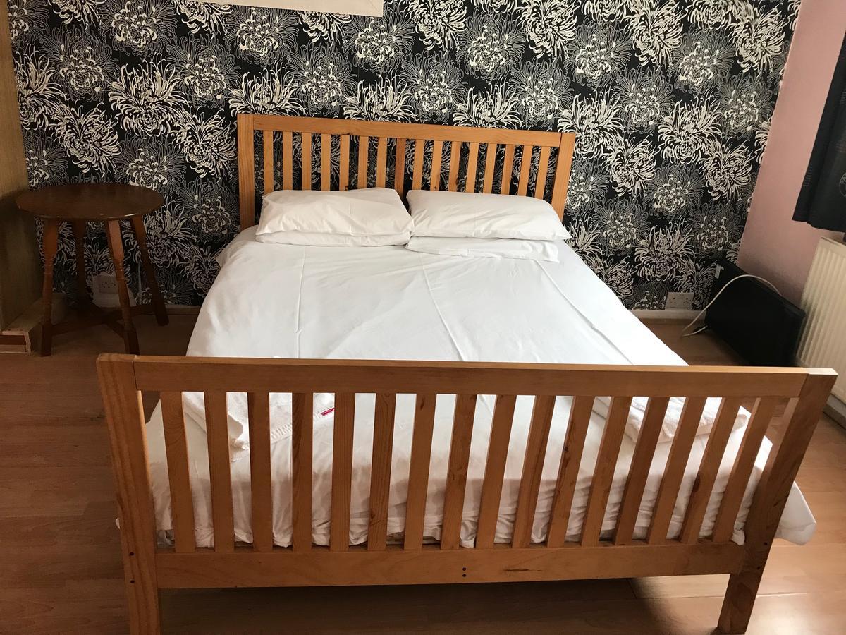 Lindal Hotell Harrow Exteriör bild