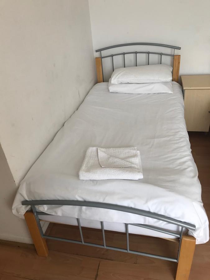 Lindal Hotell Harrow Exteriör bild