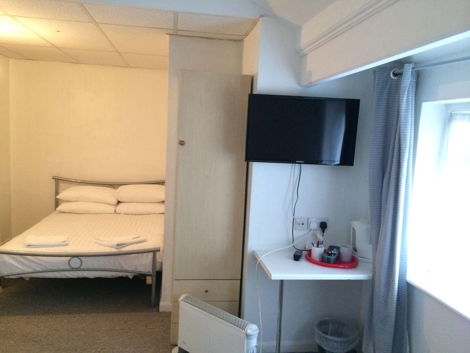 Lindal Hotell Harrow Exteriör bild
